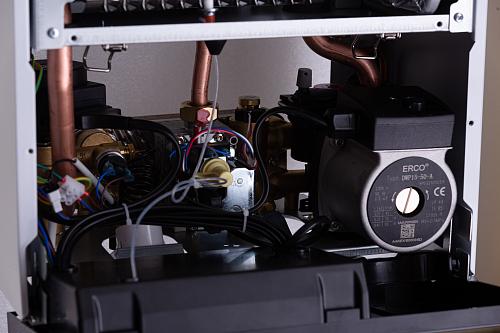 Moguchi GBL11F Настенный газовый двухконтурный котел