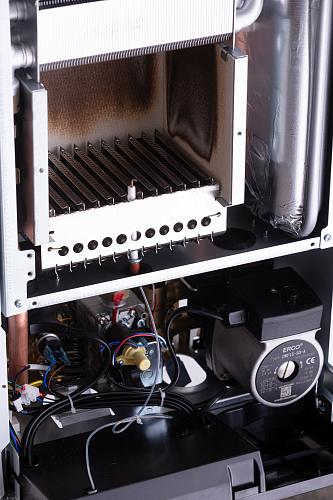 Moguchi GBL11F Настенный газовый двухконтурный котел